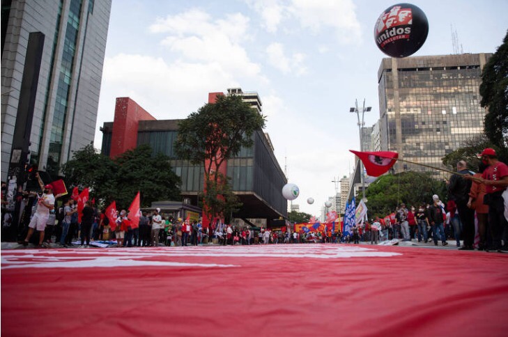 Le manifestazioni contro Bolsonaro